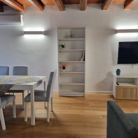 Casa Azzurra - Palazzo Del Buonpastore ปาแลร์โม ภายนอก รูปภาพ