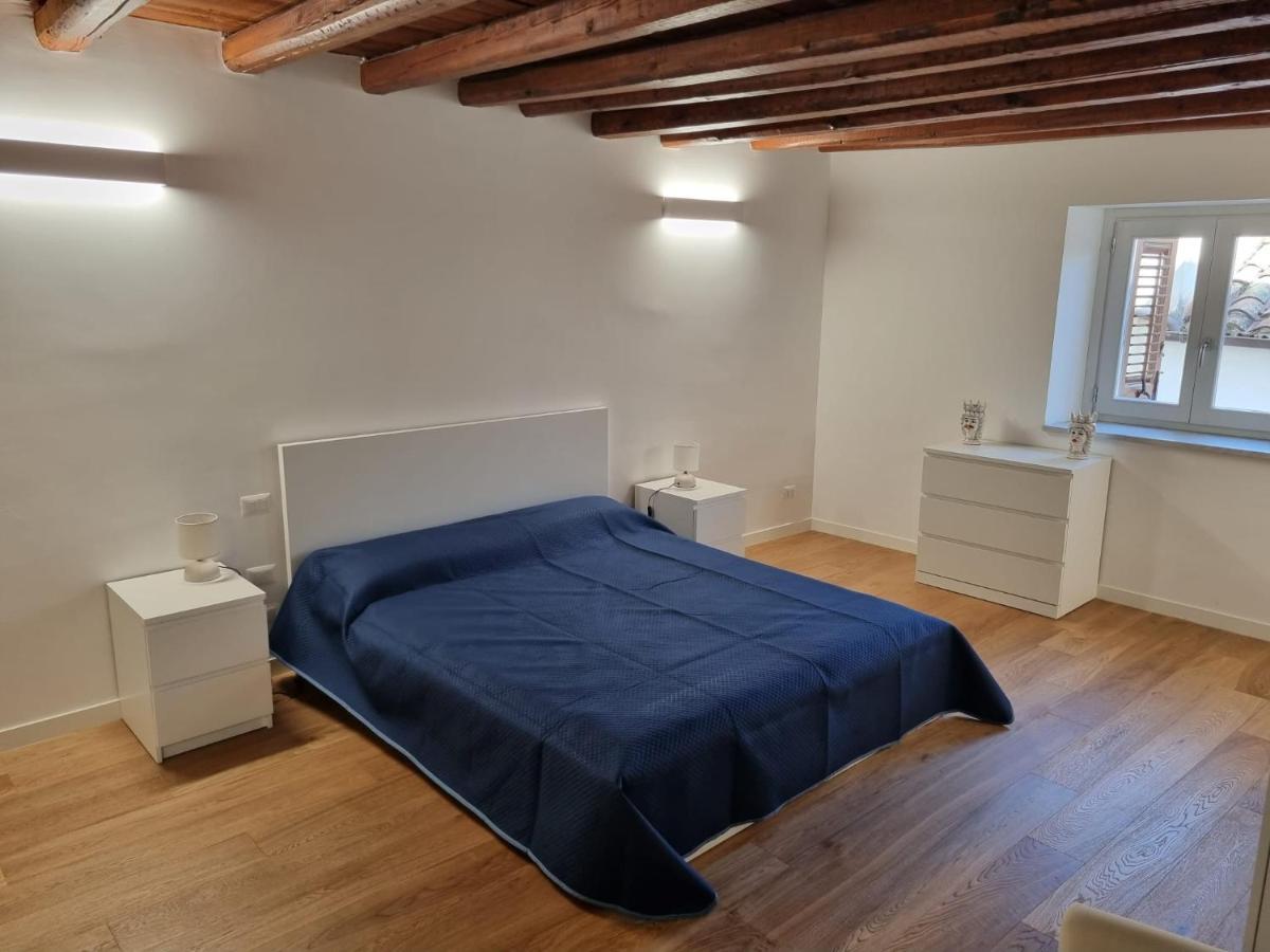 Casa Azzurra - Palazzo Del Buonpastore ปาแลร์โม ภายนอก รูปภาพ