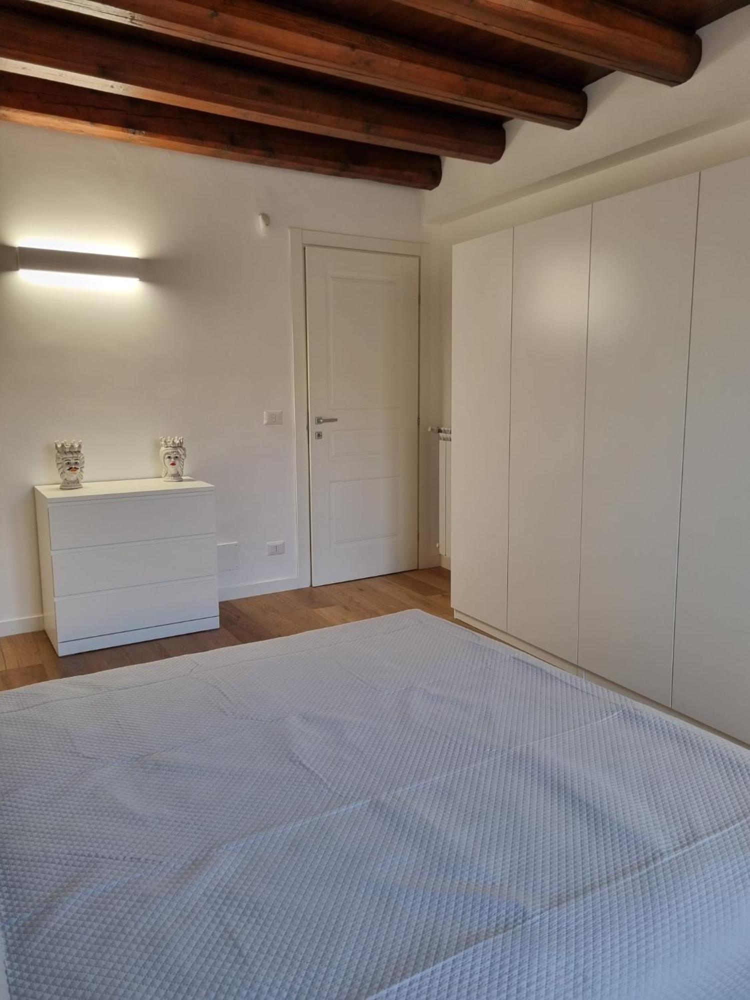 Casa Azzurra - Palazzo Del Buonpastore ปาแลร์โม ภายนอก รูปภาพ