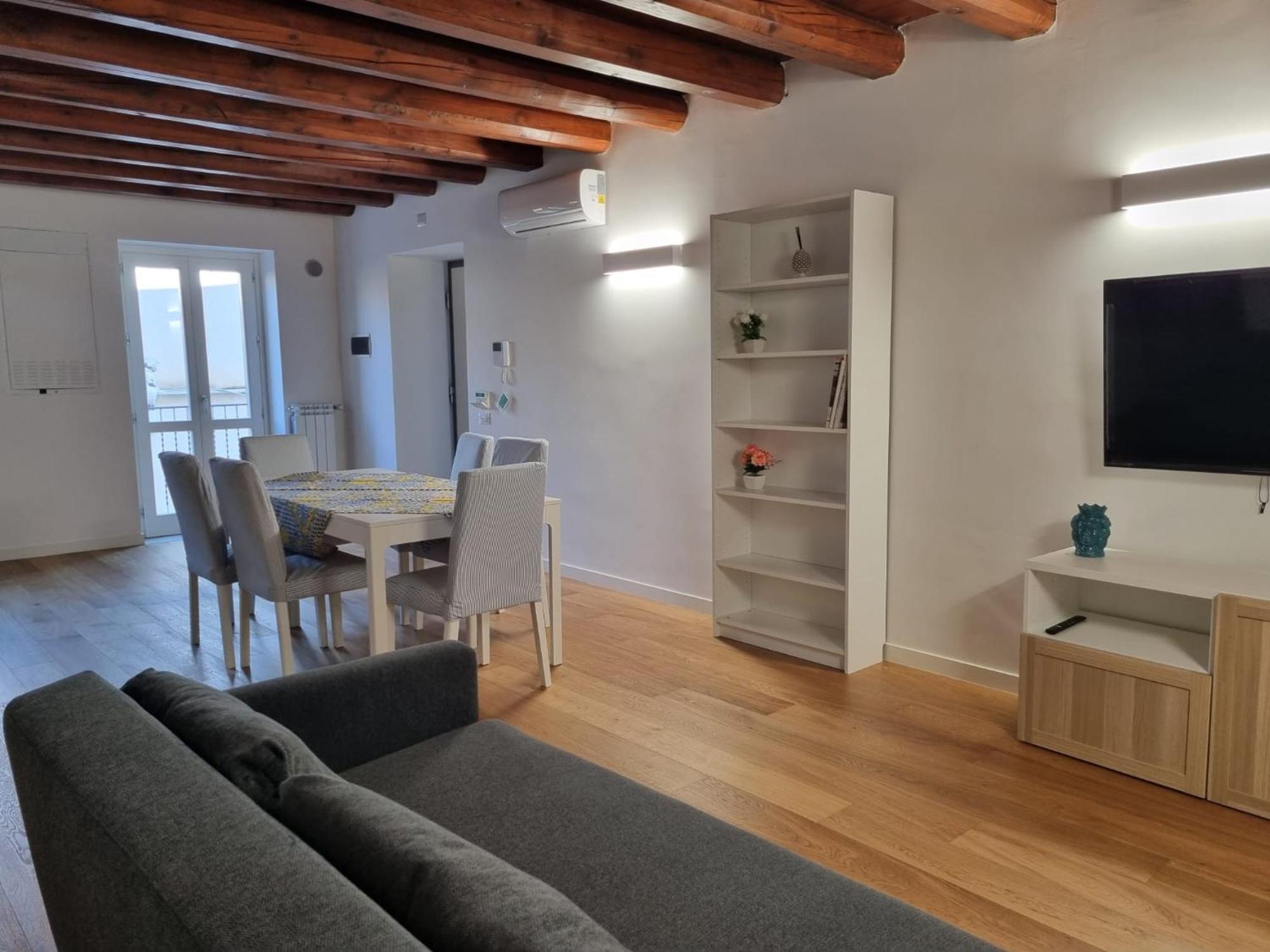 Casa Azzurra - Palazzo Del Buonpastore ปาแลร์โม ภายนอก รูปภาพ